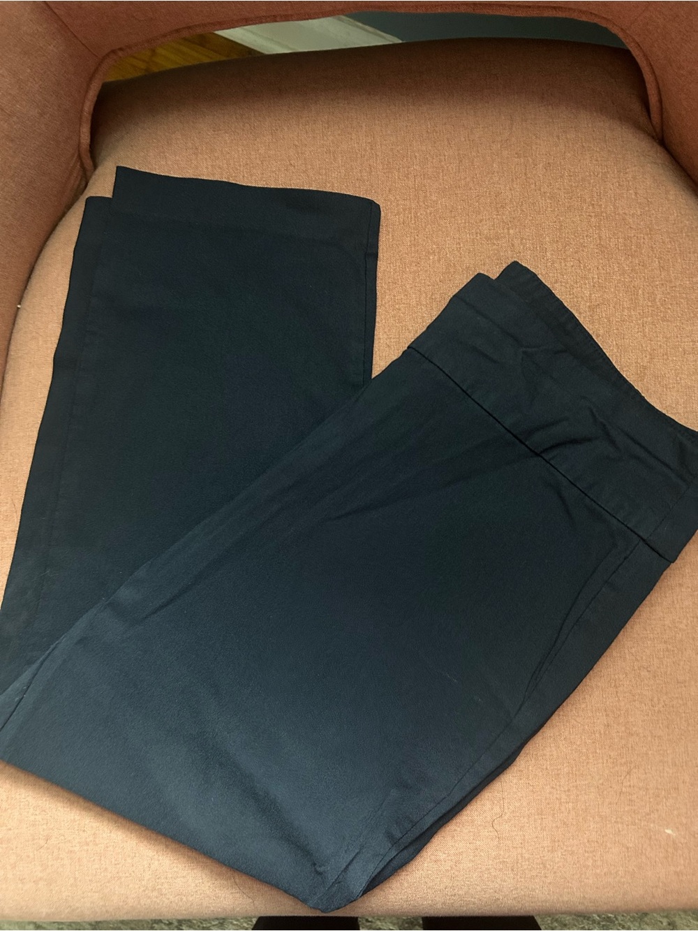 Alfani navy blue capris